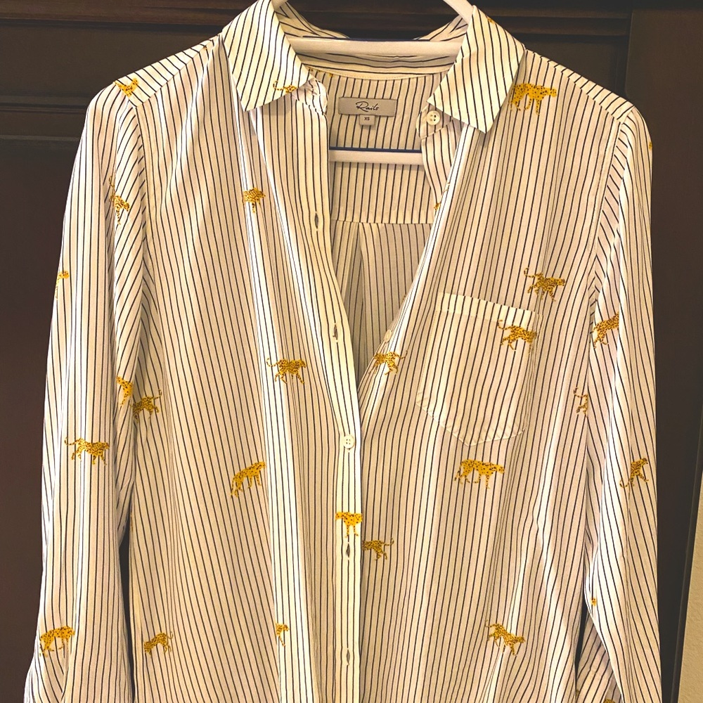 Rails cheetah button down